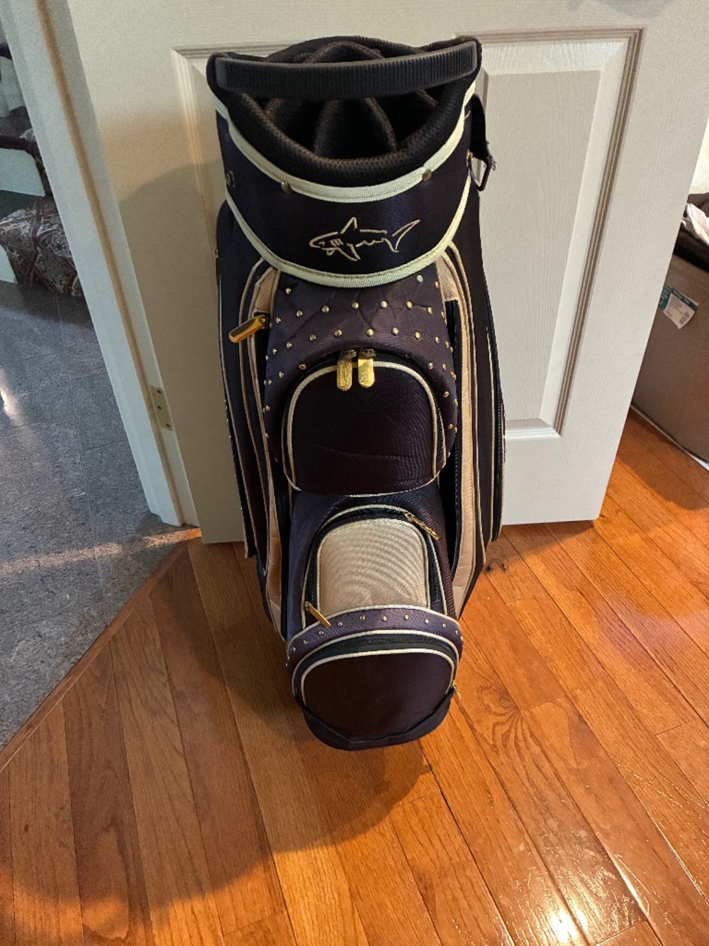 Greg Norman Collection Black/Gold Golf Bag